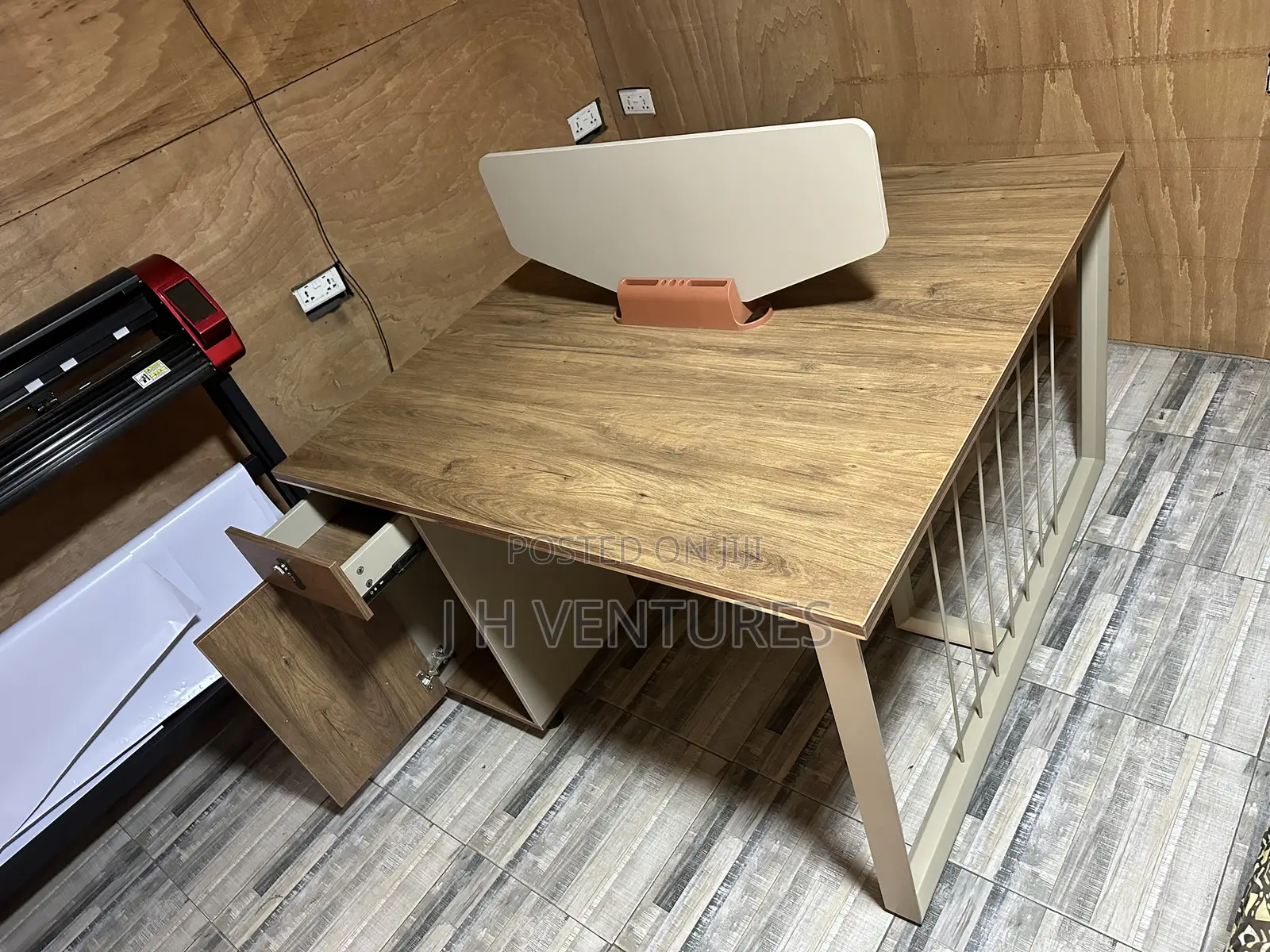 Workstation (2 Seater)