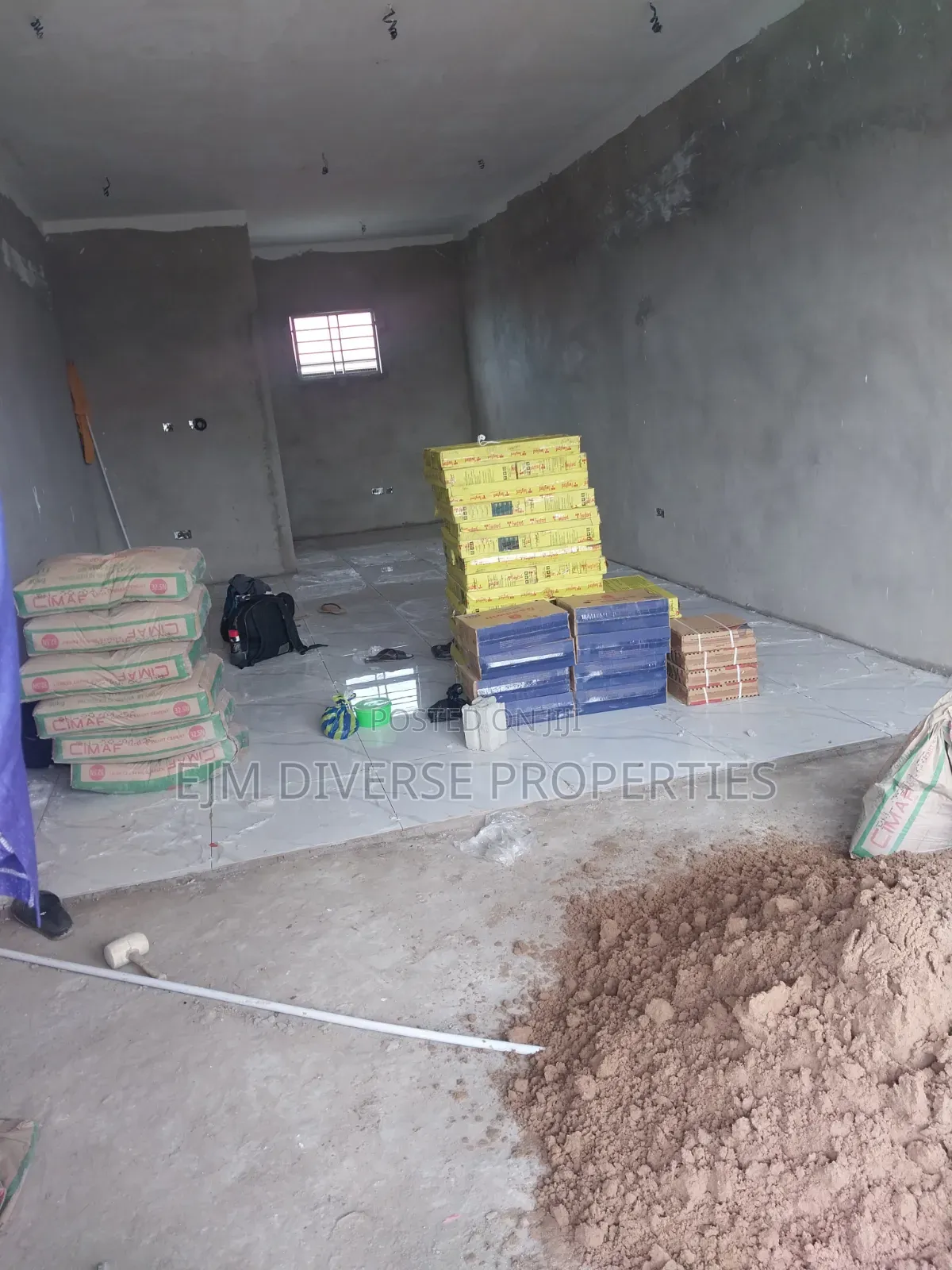 Newly Built Spacious Shop for Rent at Teshie Agblezaa