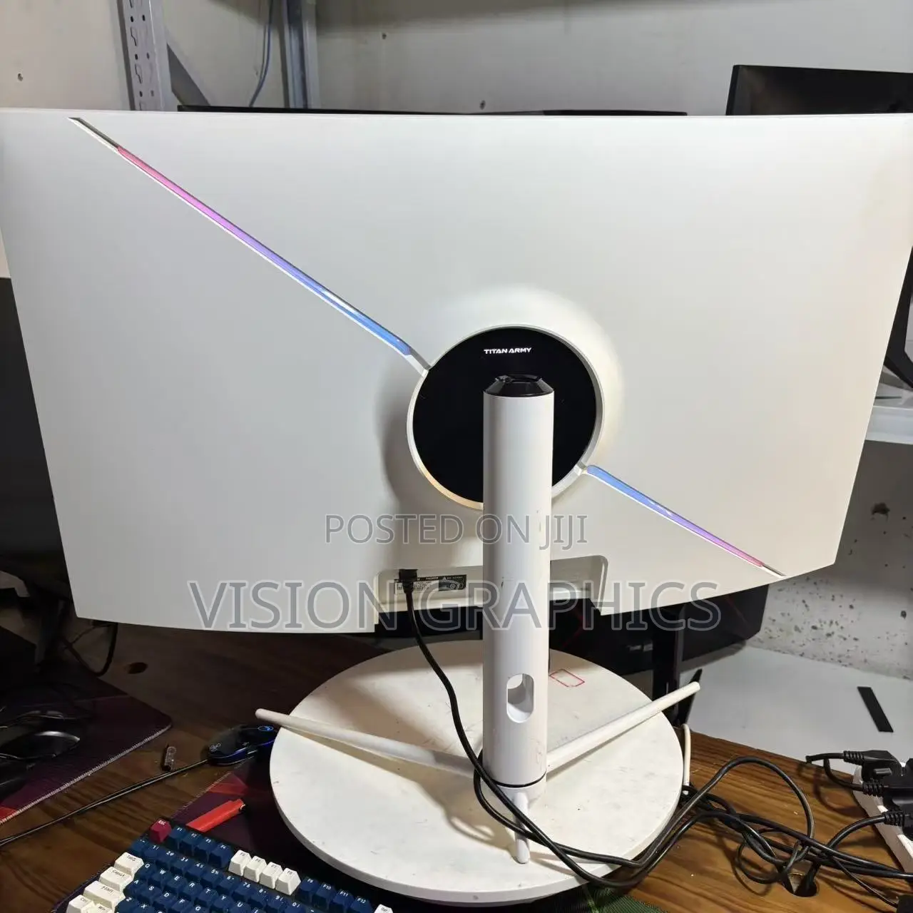 Titan Army 40inches Curve Gaming Monitor With Led Back Lights 165hz