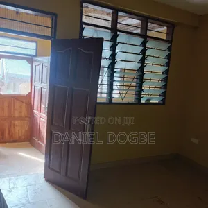 1bdrm Apartment in Etordan, Presby Church Area for rent