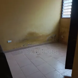 1bdrm Apartment in Etordan, Presby Church Area for rent