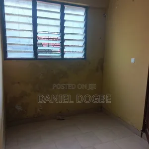 1bdrm Apartment in Etordan, Presby Church Area for rent