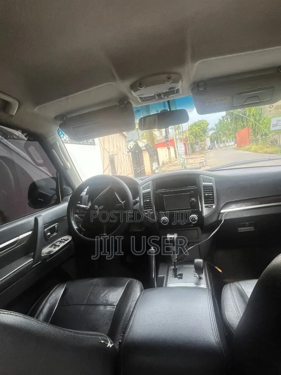 Mitsubishi Pajero V90 2.8 GL 2019 Black