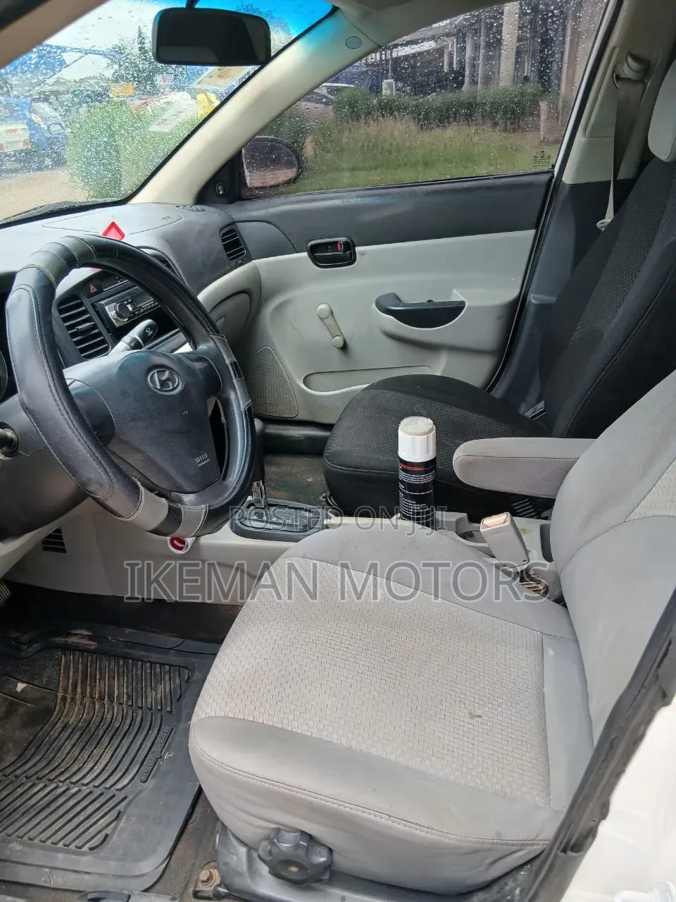 Hyundai Accent 2009 White