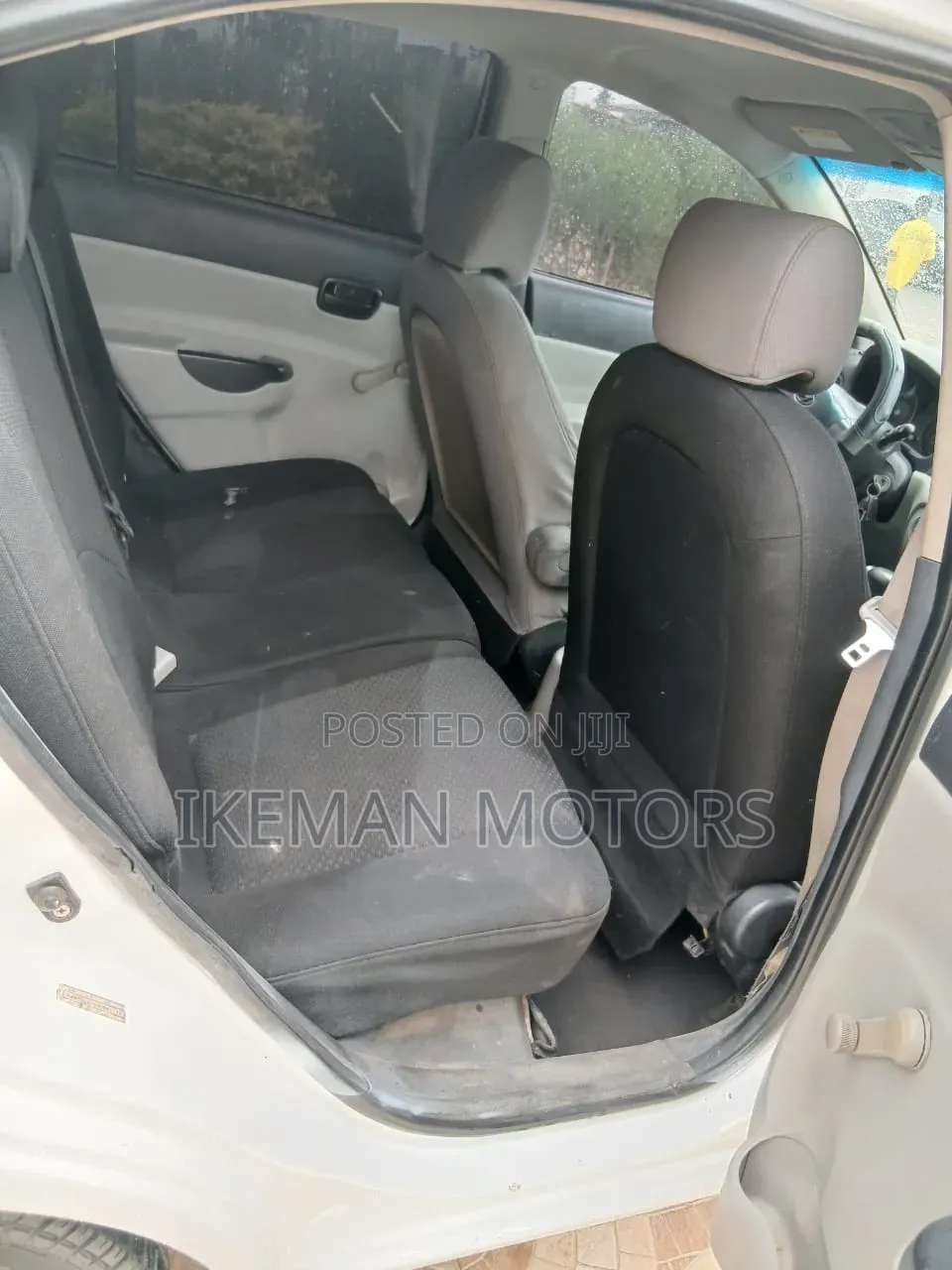Hyundai Accent 2009 White