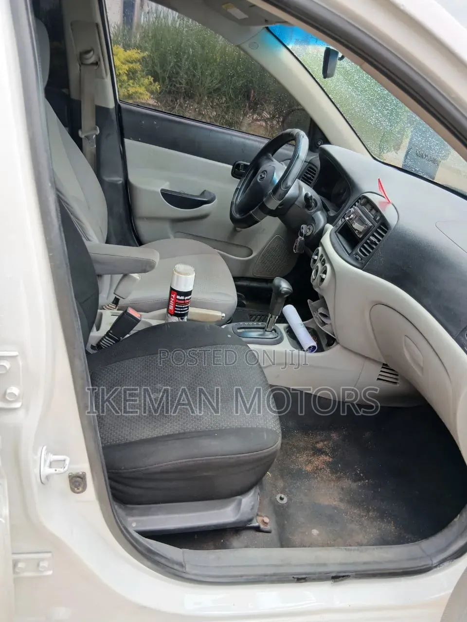 Hyundai Accent 2009 White