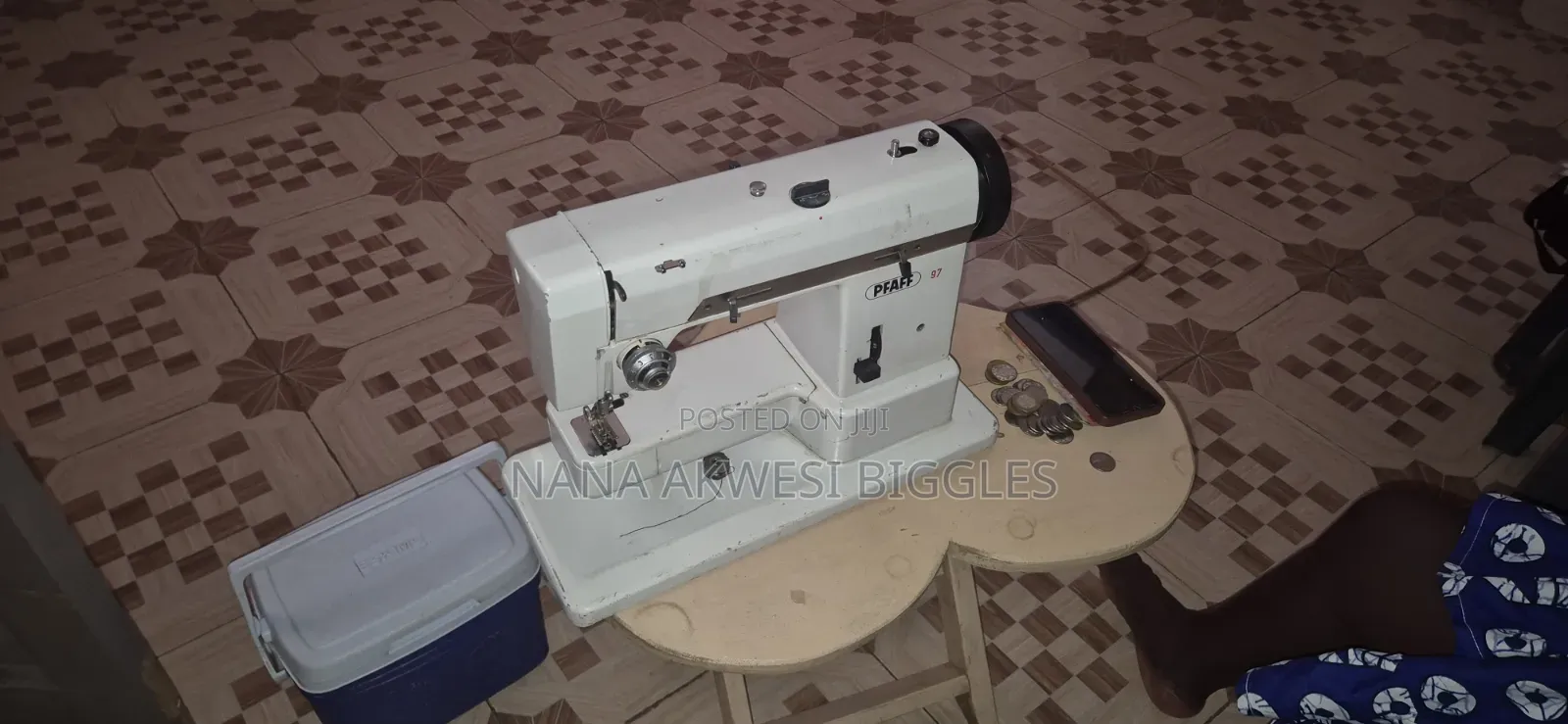 Original German Pfaff Electronic Sewing Machine