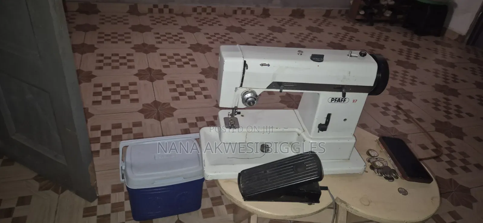Original German Pfaff Electronic Sewing Machine