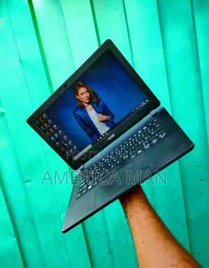 New Laptop Acer Aspire V5-452G 4GB Intel SSD 320GB