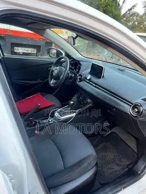 Toyota Yaris iA 1.5 FWD 2017 White