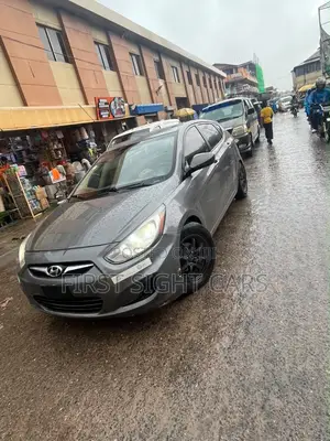 Hyundai Accent GLS 2012 Gray