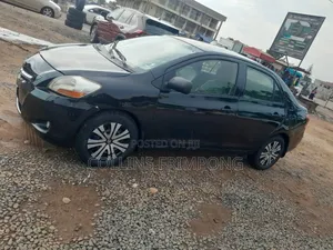 Toyota Yaris 2009 Black