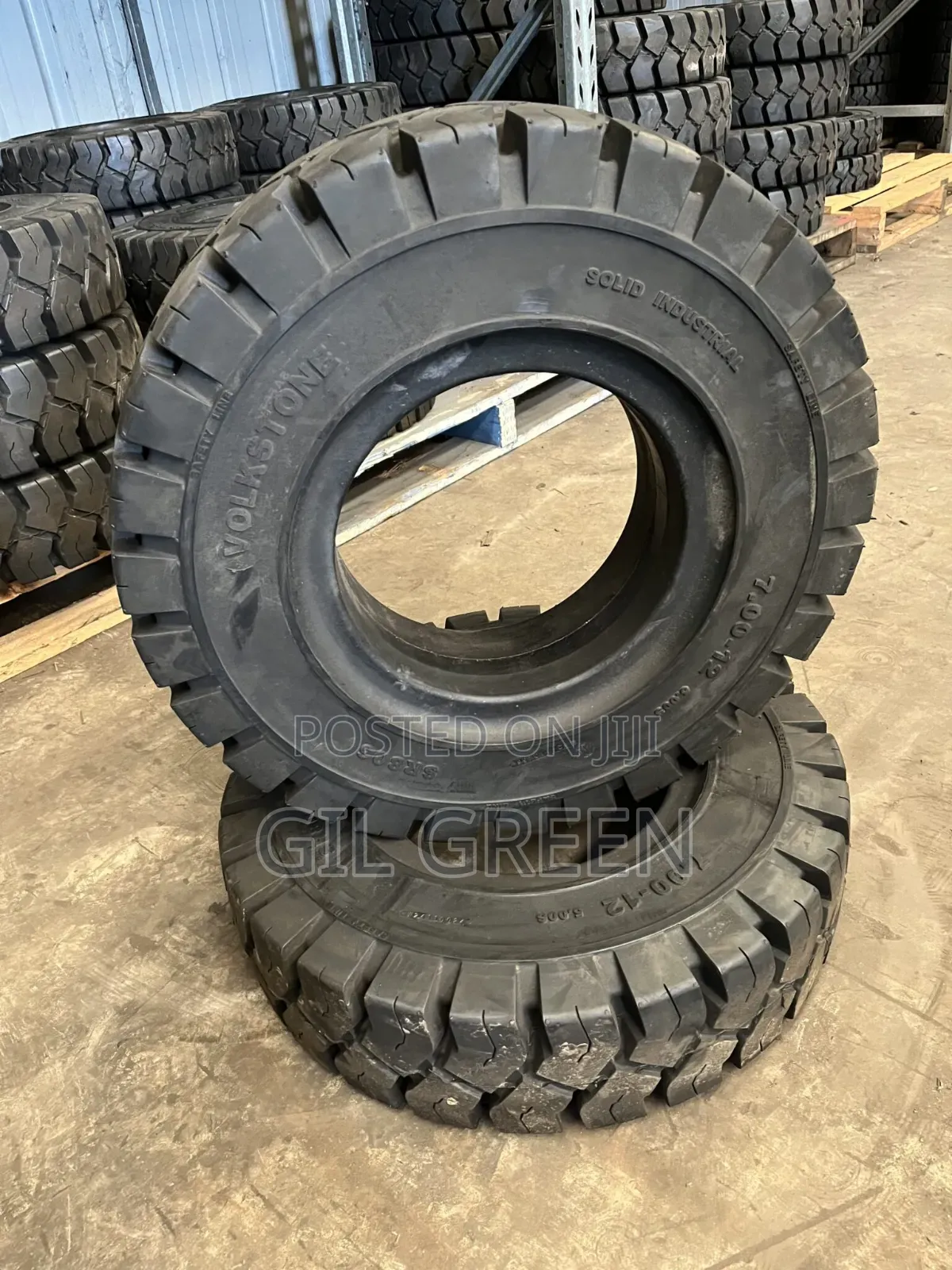 Solid Forklift Tire 250-15