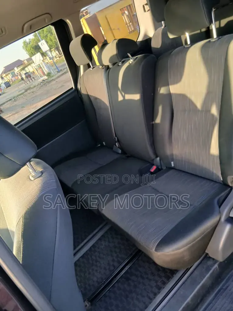 Toyota Voxy 2012 Brown