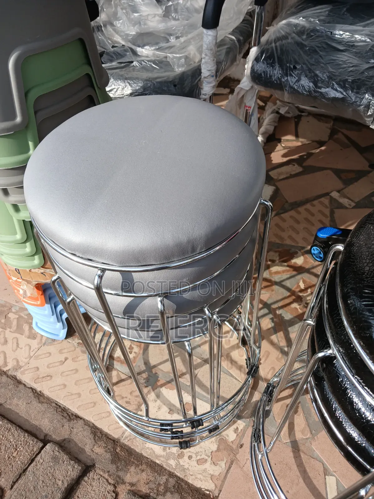 Rround Potable Chair