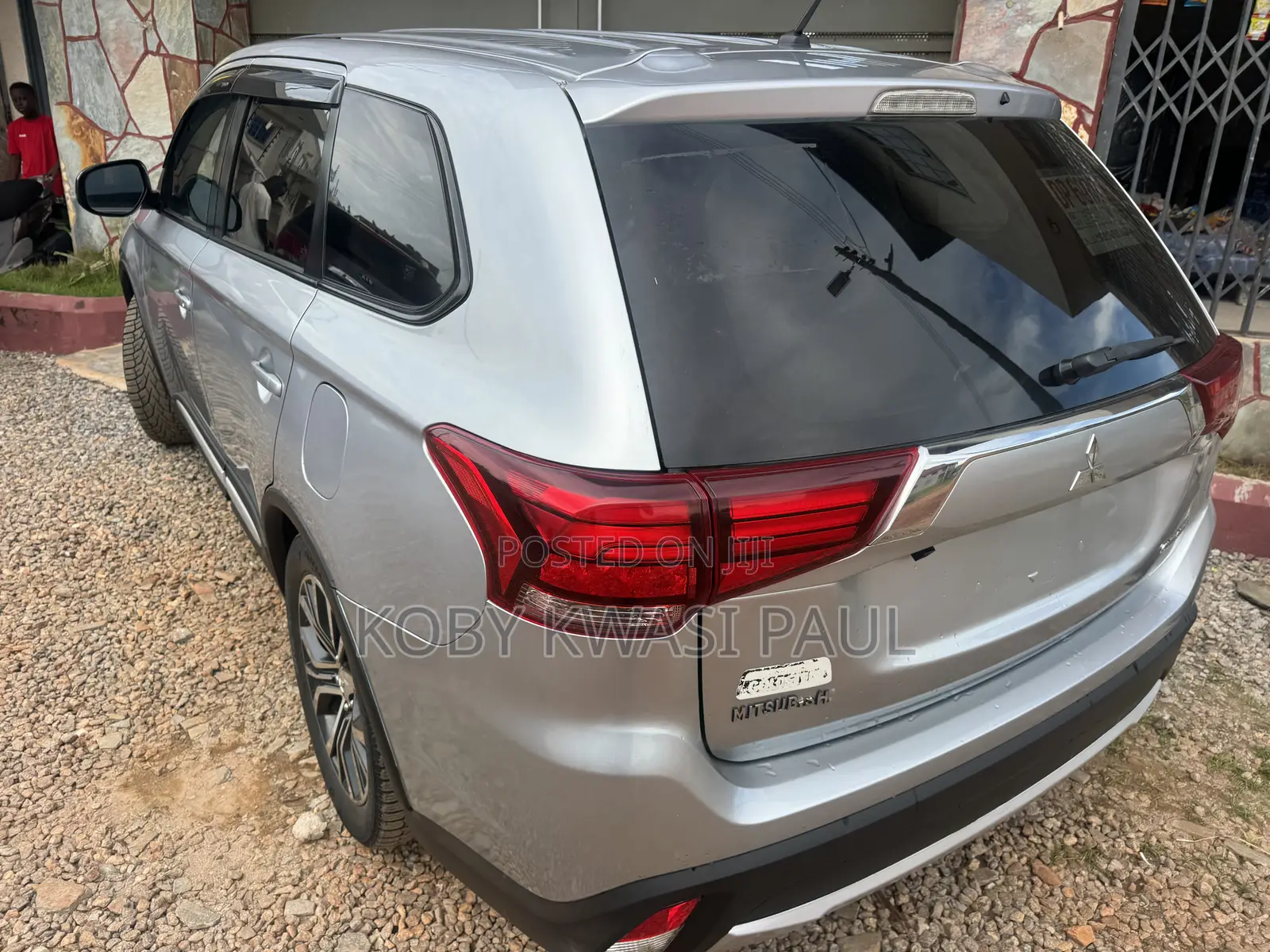 Mitsubishi Outlander 2.0 PHEV AWD 2017 Gray