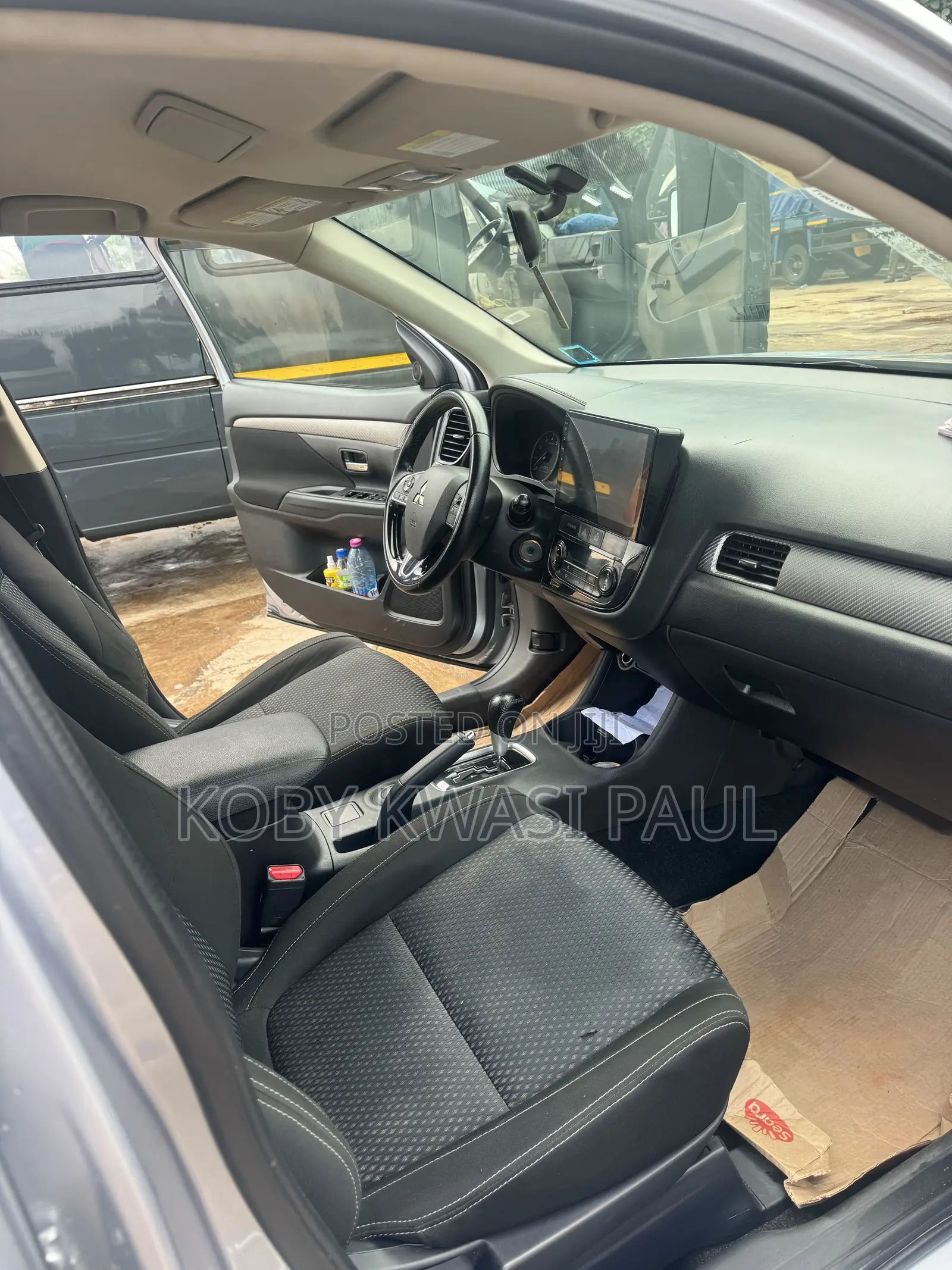 Mitsubishi Outlander 2.0 PHEV AWD 2017 Gray