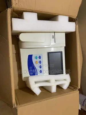 Semi-Automatic Biochemistry Analyzer (Contec Bc 300)