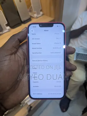 Apple iPhone 13 128 GB Red