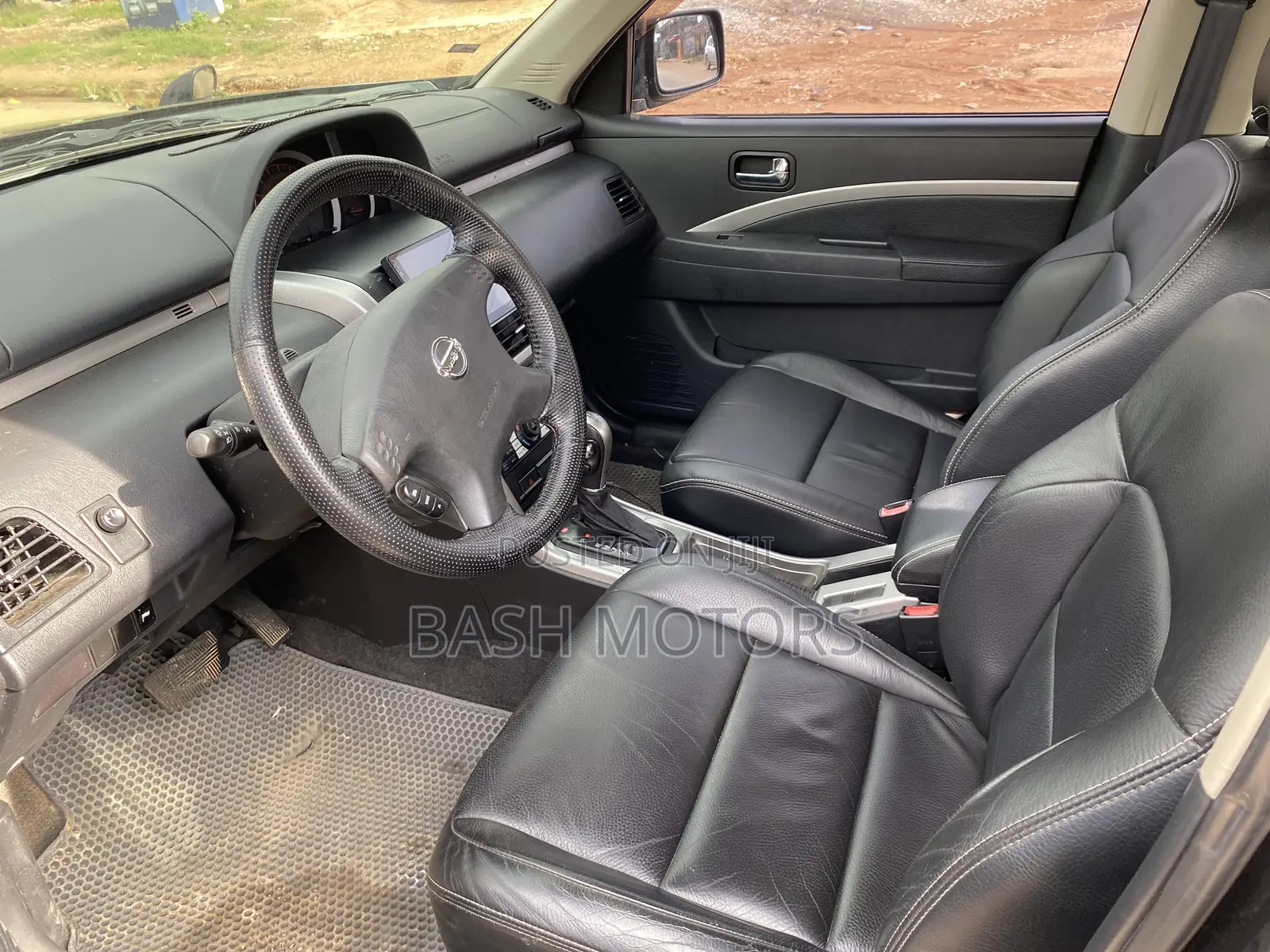 Nissan X-Trail 2006 Black