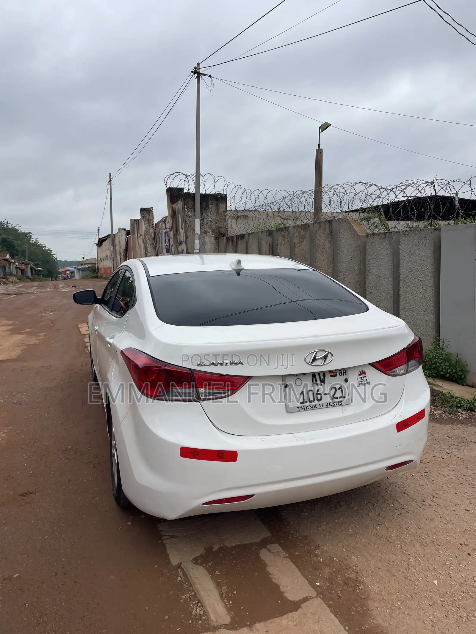 Hyundai Elantra 2013 White