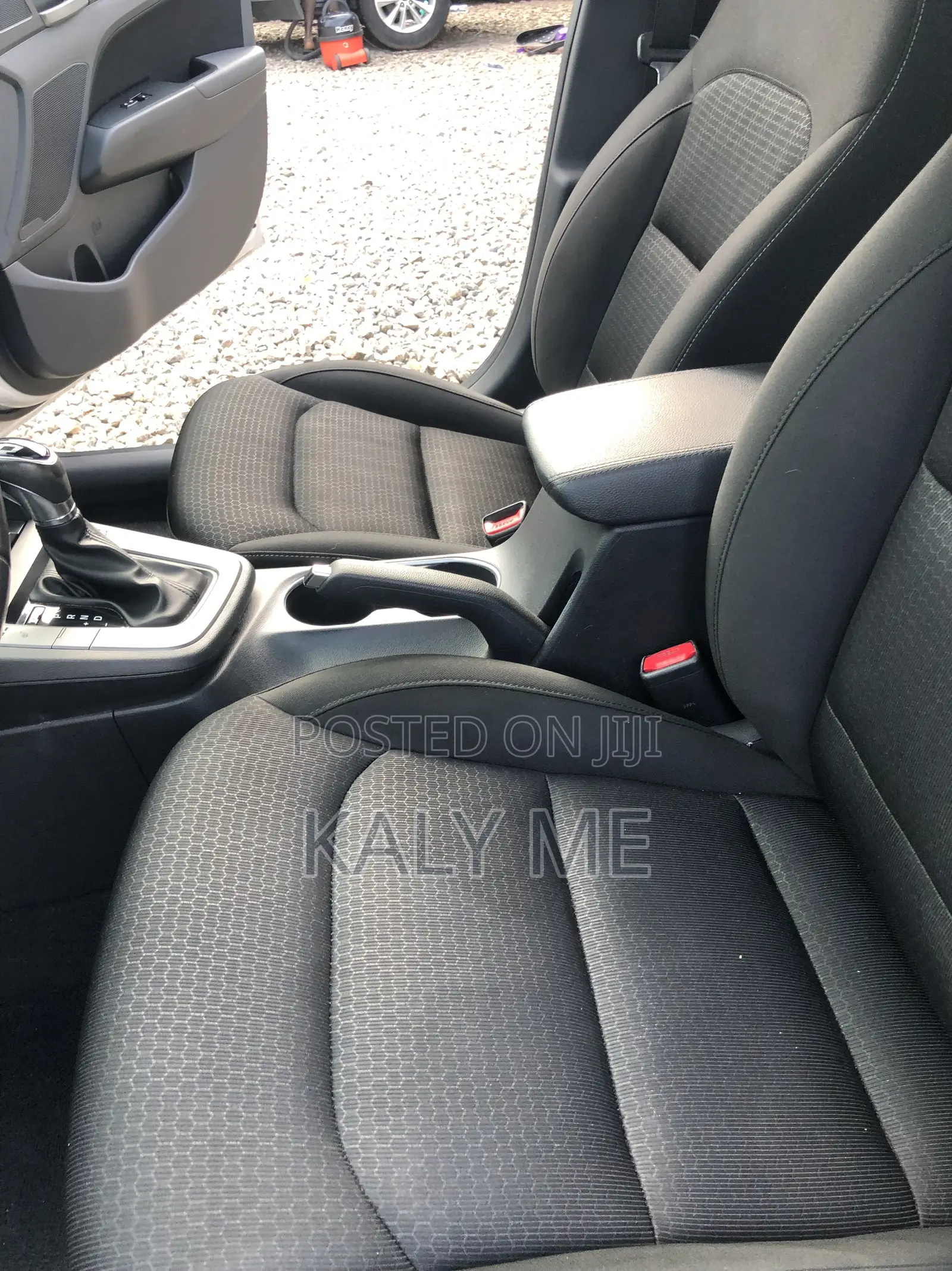 Hyundai Elantra 2017 Silver