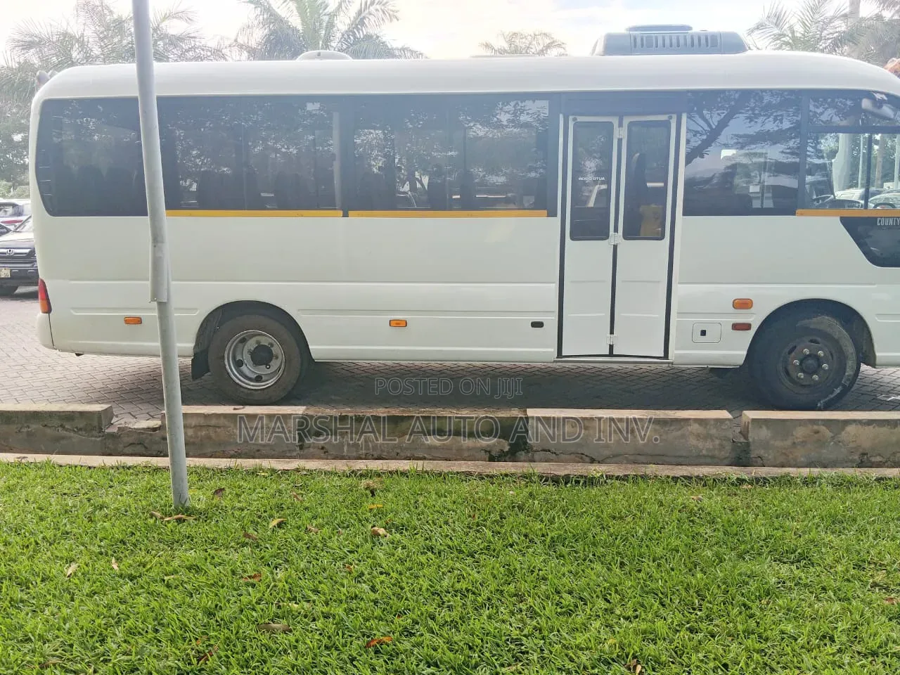 Hyundai County 2020 White