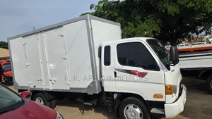 Hyundia Mighty Container Truck