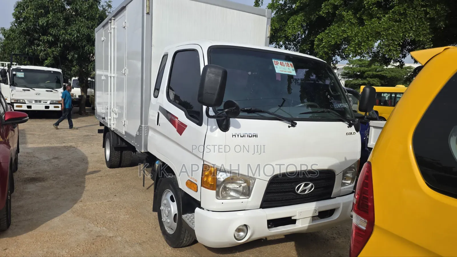 Hyundia Mighty Container Truck