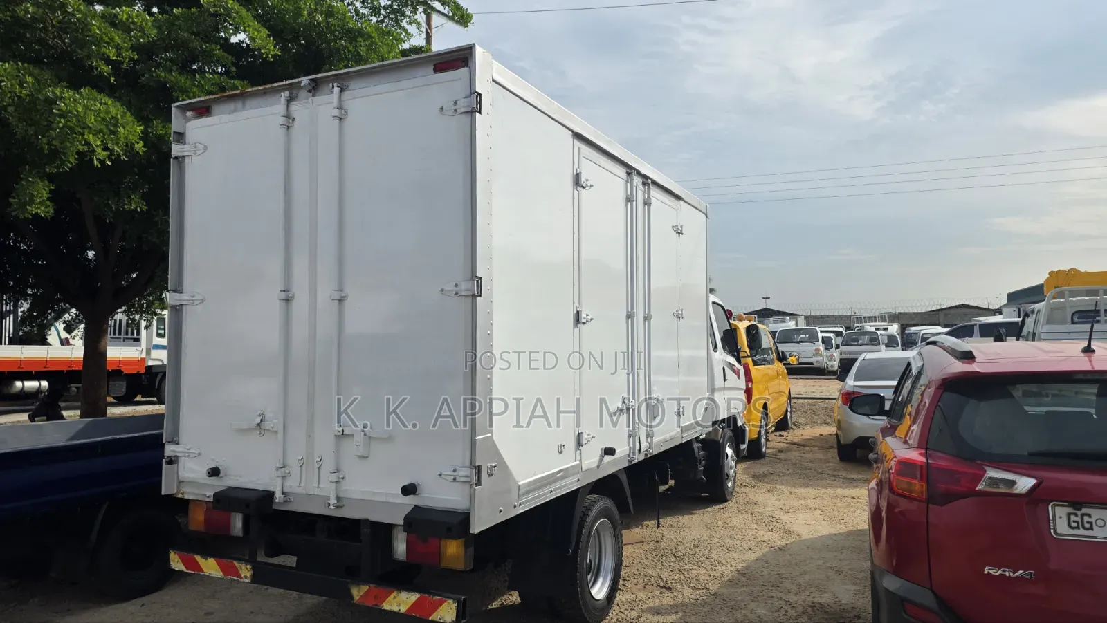 Hyundia Mighty Container Truck