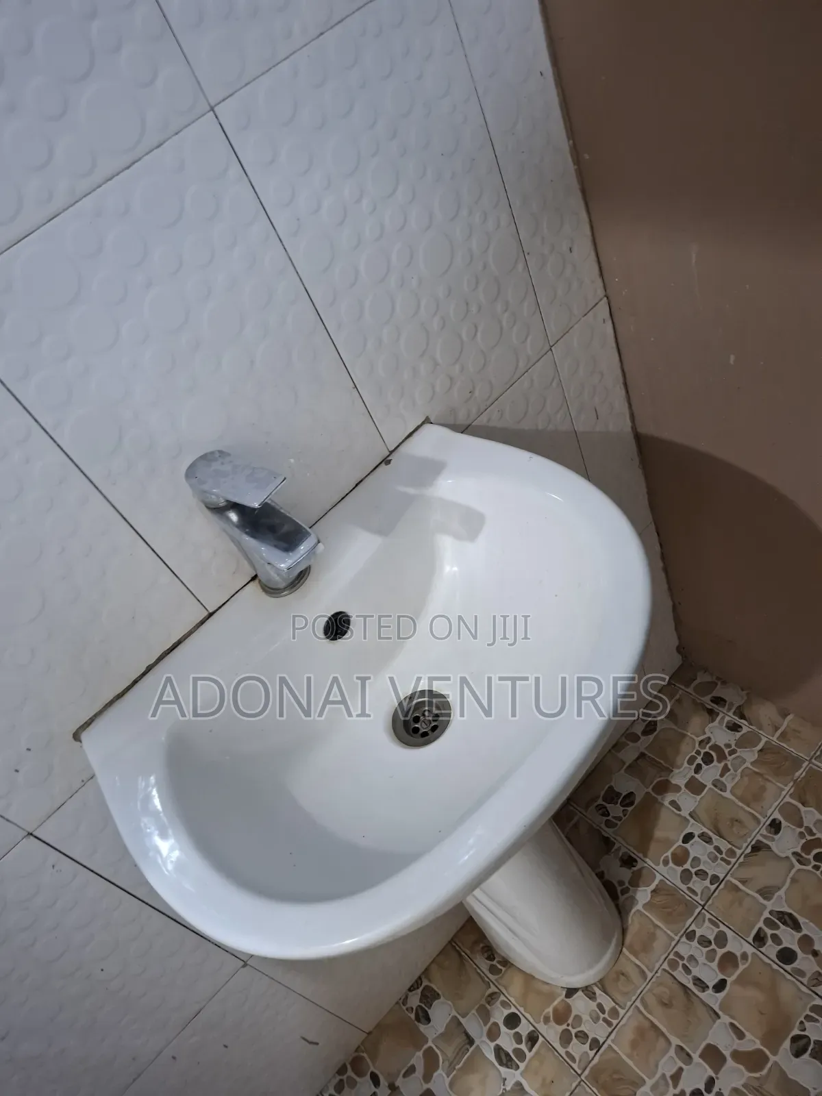 4bdrm House in Atasomanso, Kumasi Metropolitan for rent