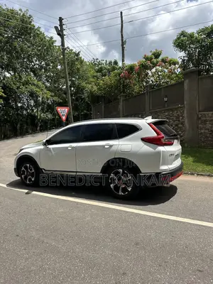 Honda CR-V Touring AWD 2019 White