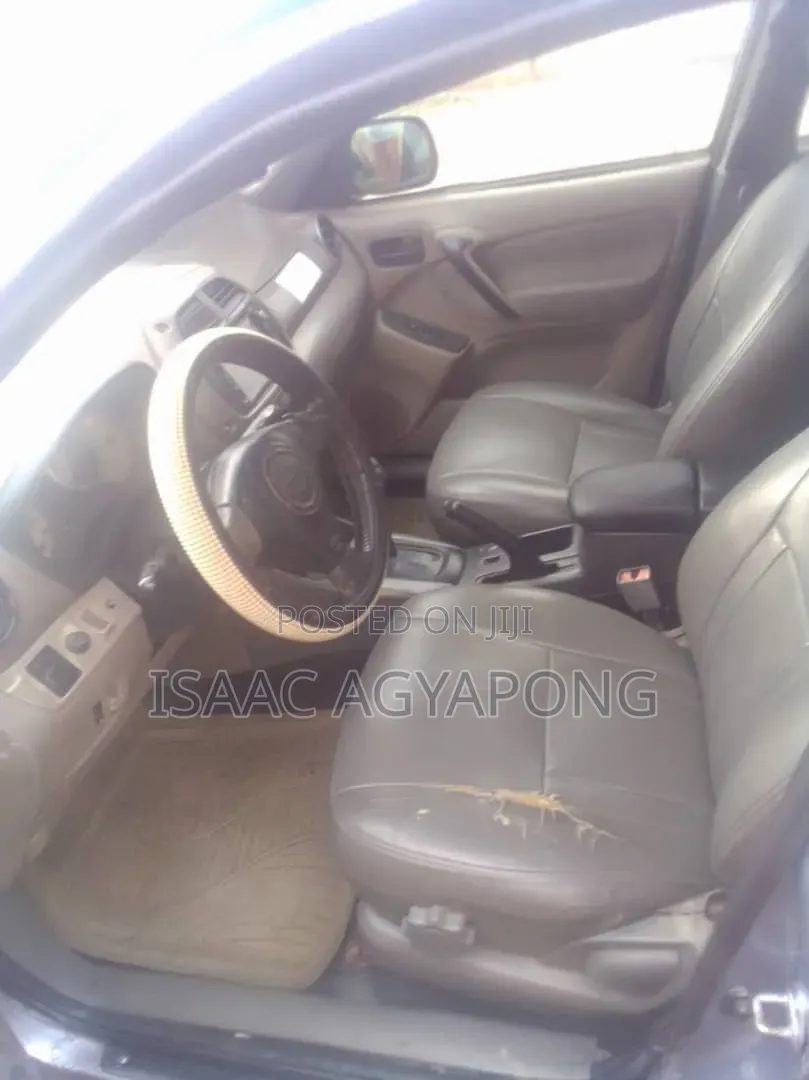 Toyota RAV4 2002 Blue