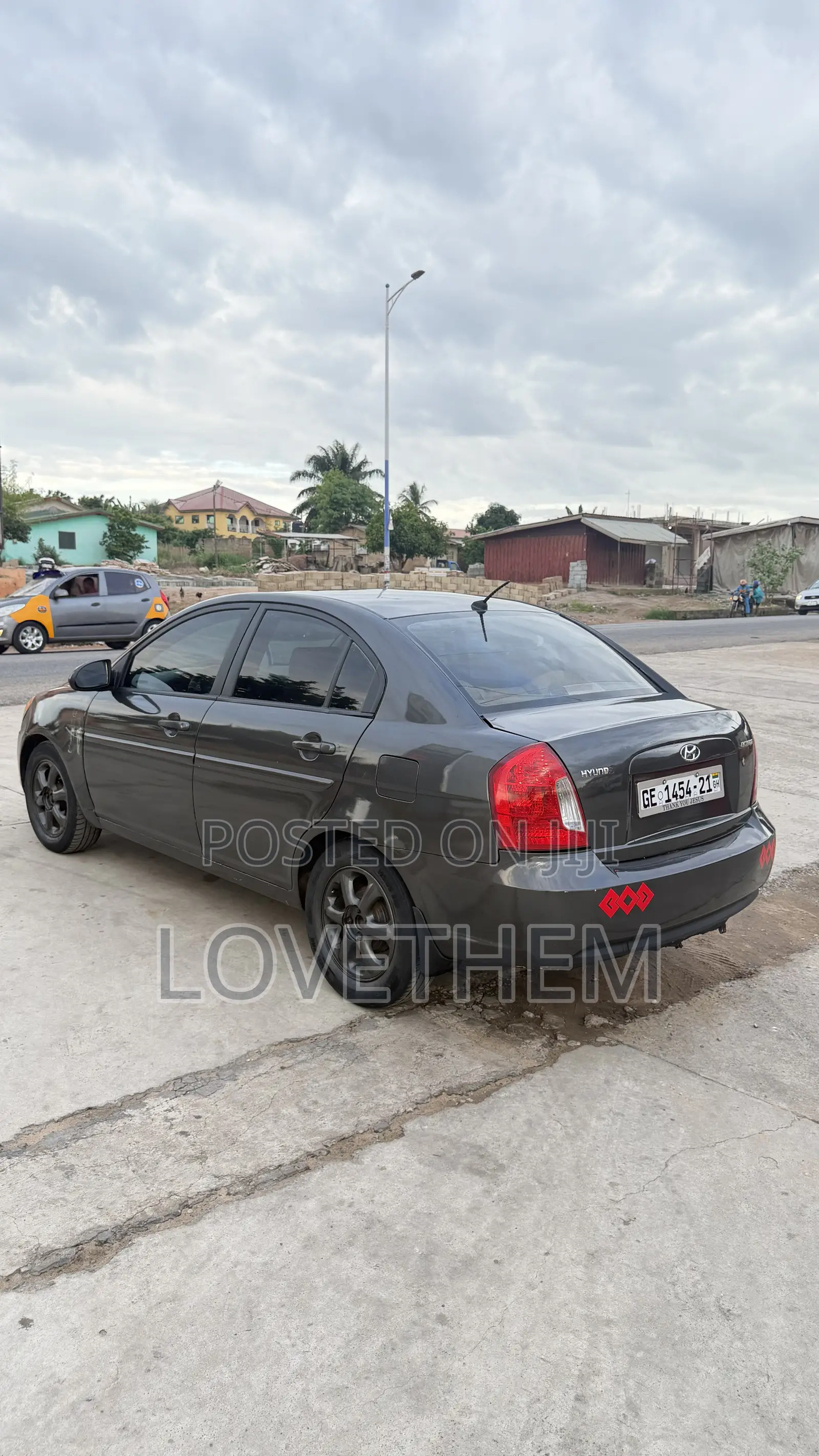 Hyundai Accent 2010 Gray
