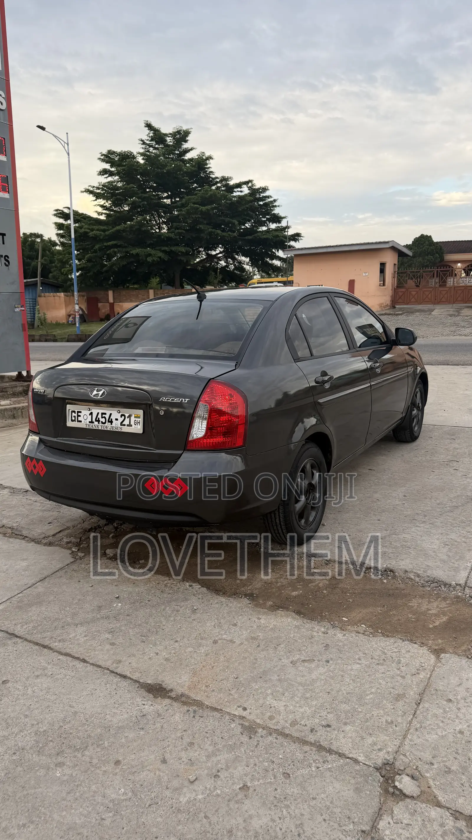 Hyundai Accent 2010 Gray