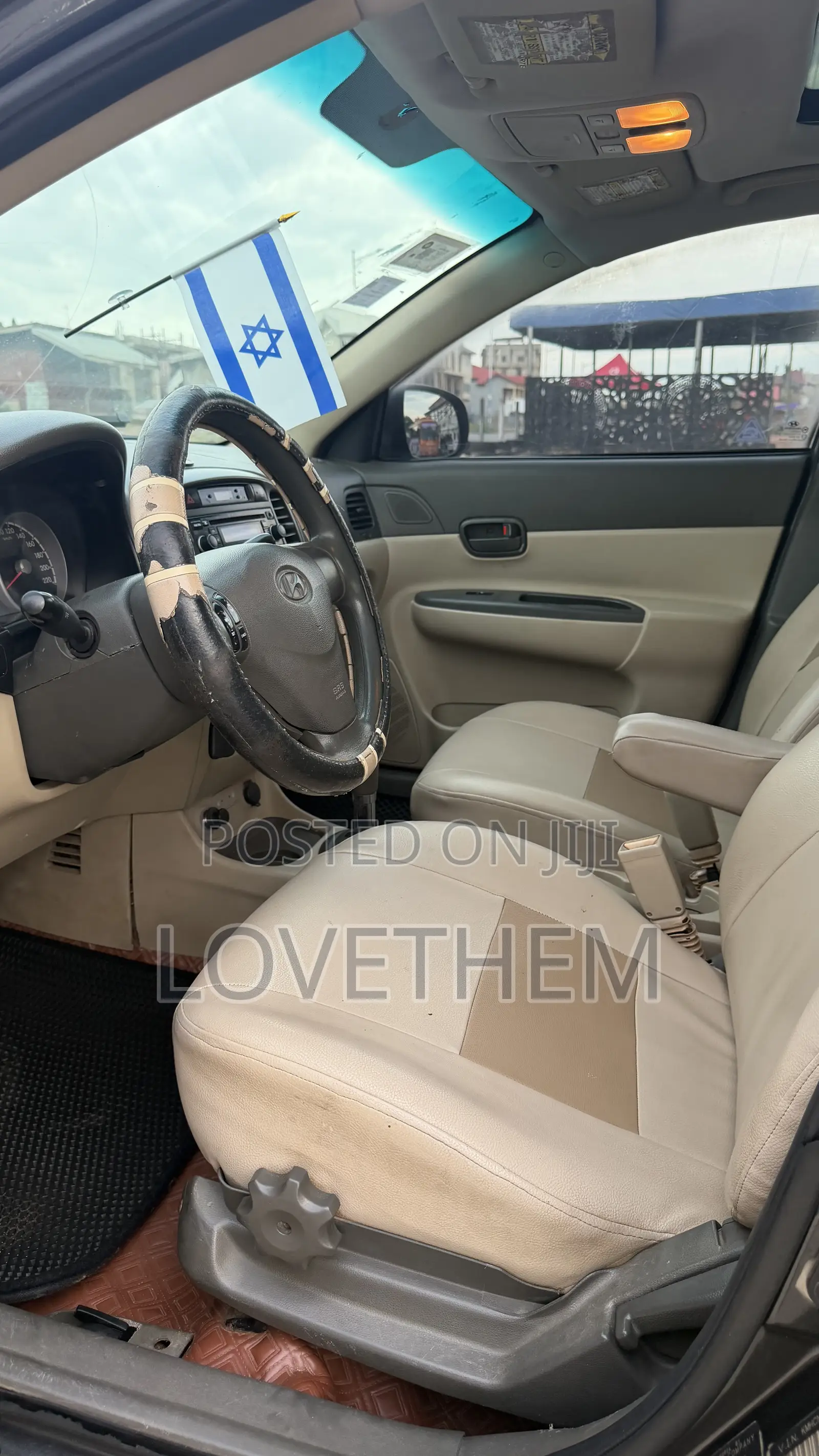 Hyundai Accent 2010 Gray
