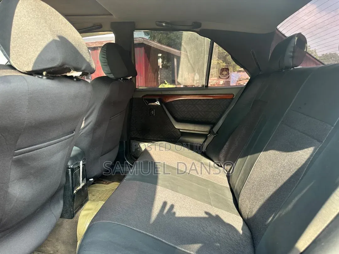 Mercedes-Benz C180 2002 Black