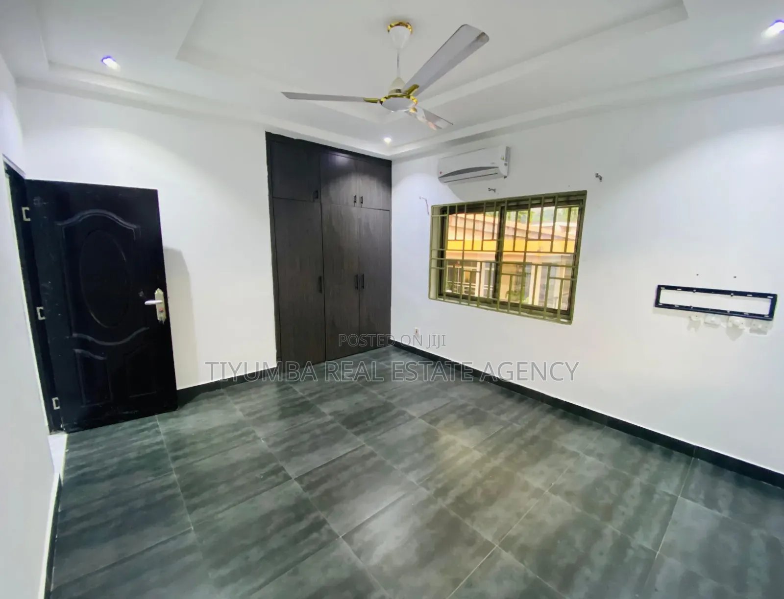 2bdrm Apartment in Tiyumba Real Estate., Pillar 2 for rent