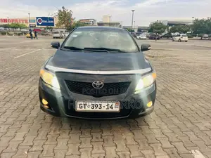 Toyota Corolla 2010 Black