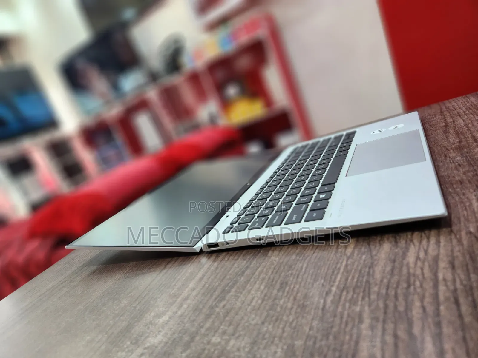 Laptop HP EliteBook 1040 G6 16GB Intel Core i7 SSD 512GB