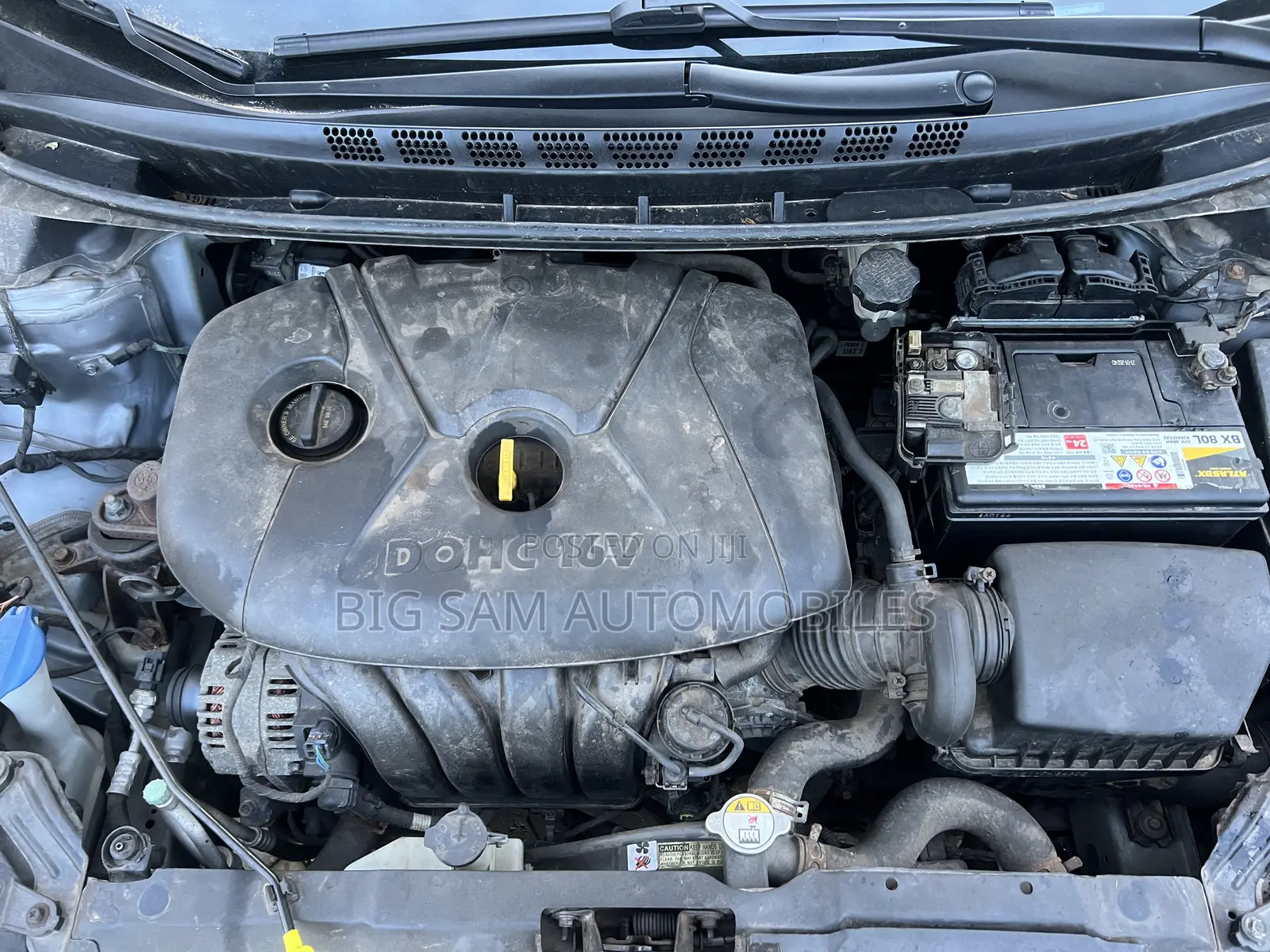 Hyundai Elantra Limited Sedan FWD (1.8L 4cyl 6A) 2016 Gray