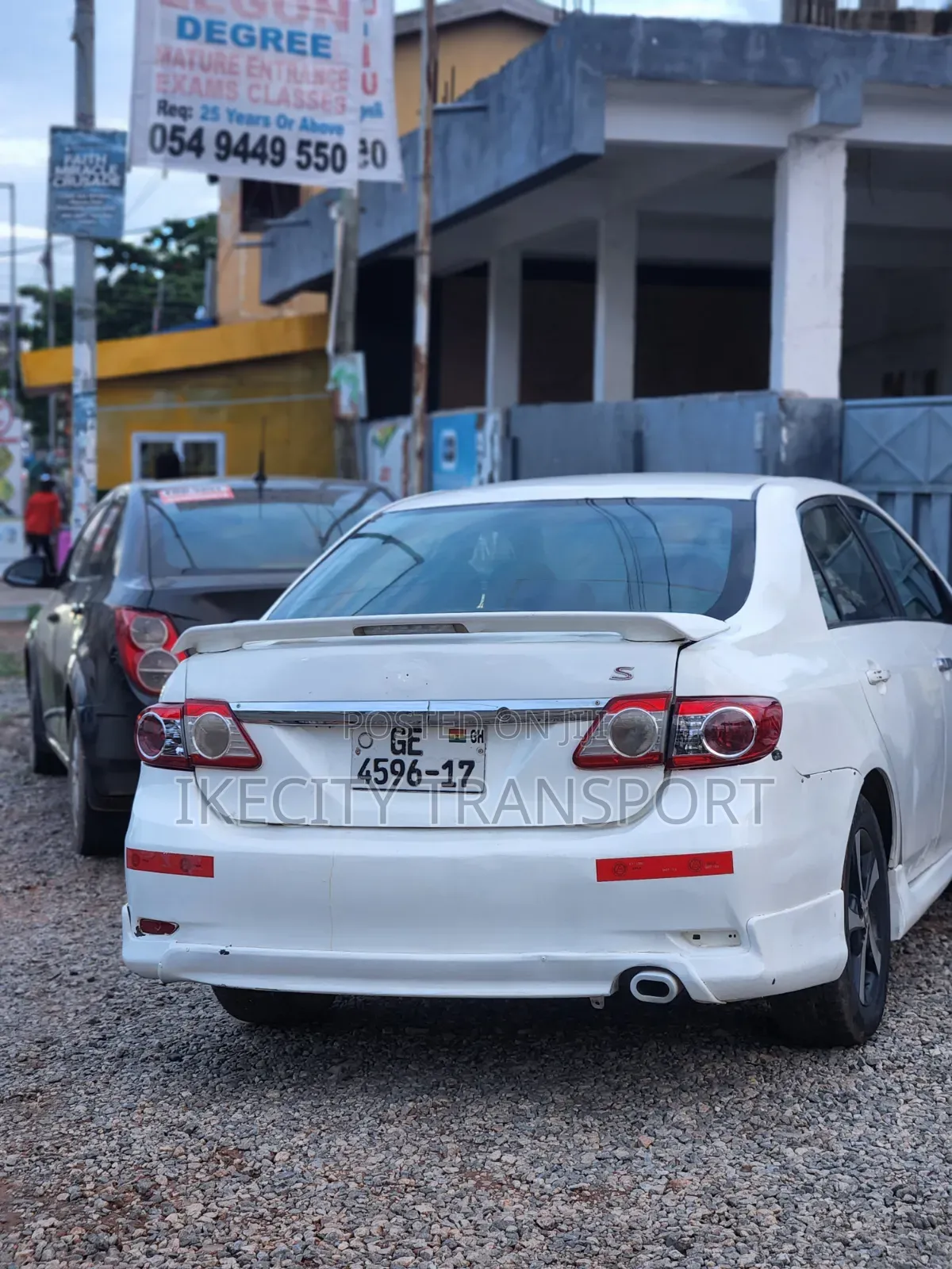 Toyota Corolla S 4dr Sedan (1.8L 4cyl 4A) 2012 White