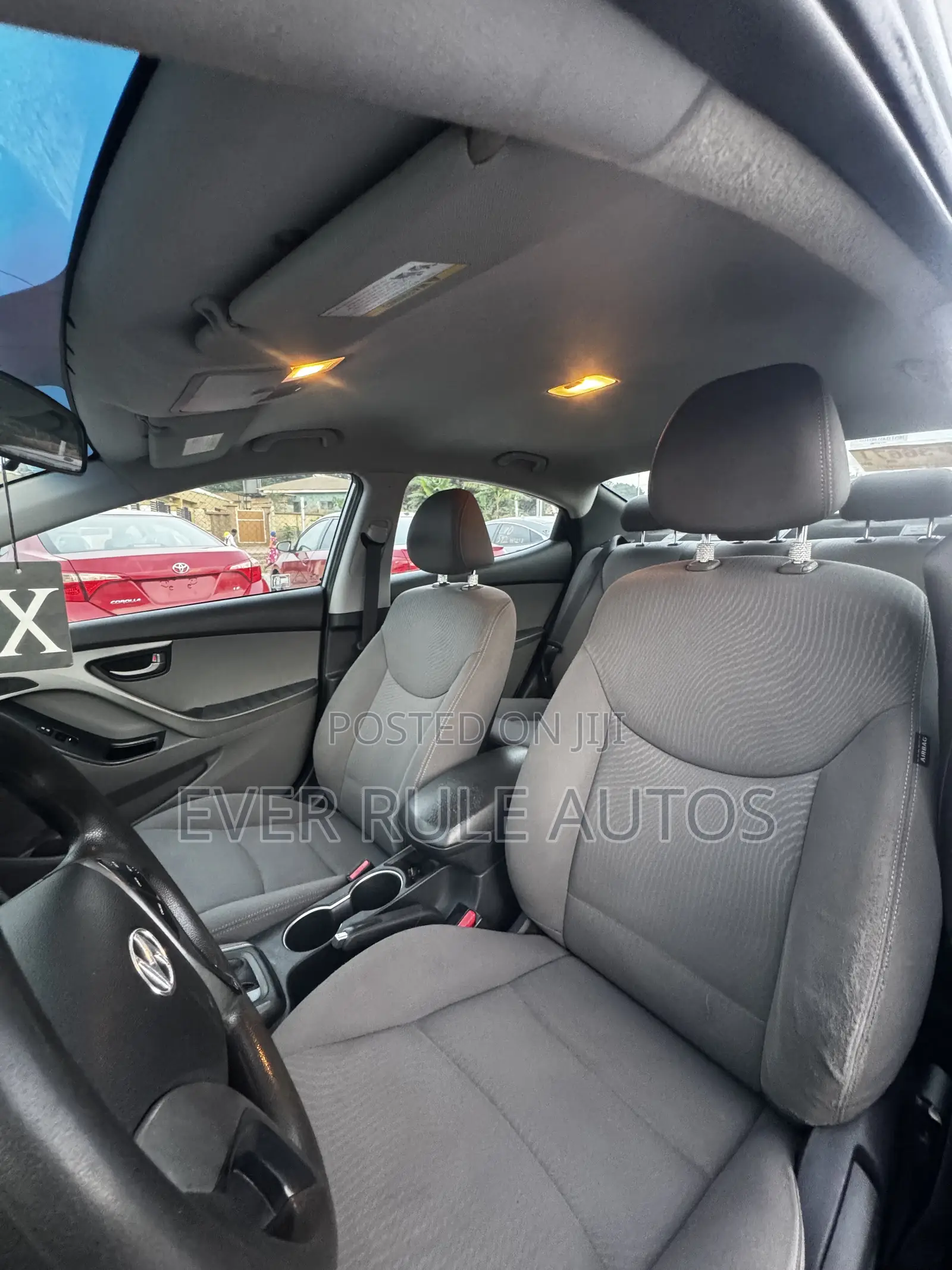Hyundai Elantra SE Sedan FWD (1.8L 4cyl 6M) 2016 Gray