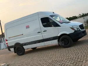 Mercedes-Benz Sprinter 2018 White