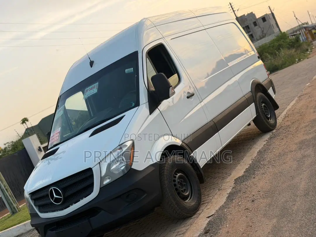 Mercedes-Benz Sprinter 2018 White