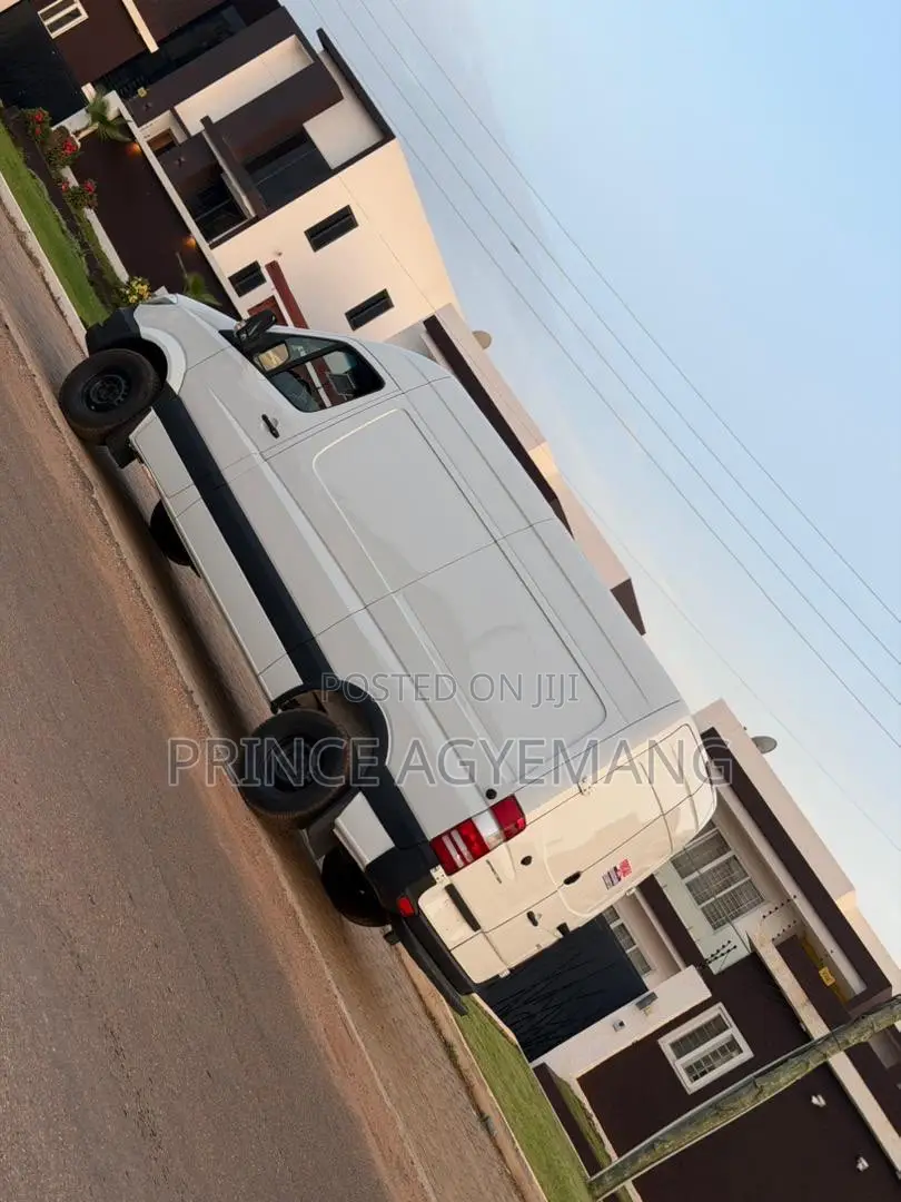 Mercedes-Benz Sprinter 2018 White
