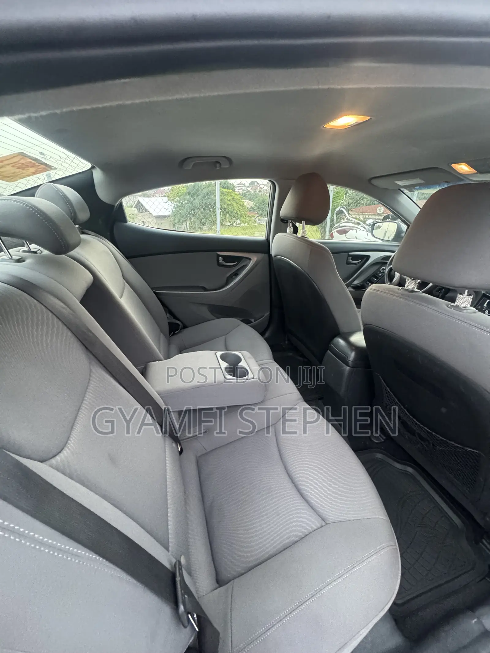 Hyundai Elantra SE 4dr Sedan (1.8L 4cyl 6A) 2015 Silver
