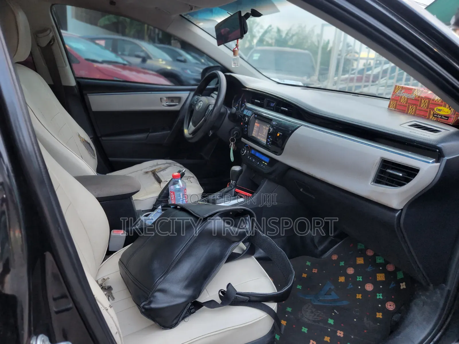 Toyota Corolla LE Eco Plus 4dr Sedan (1.8L 4cyl CVT) 2014 Black