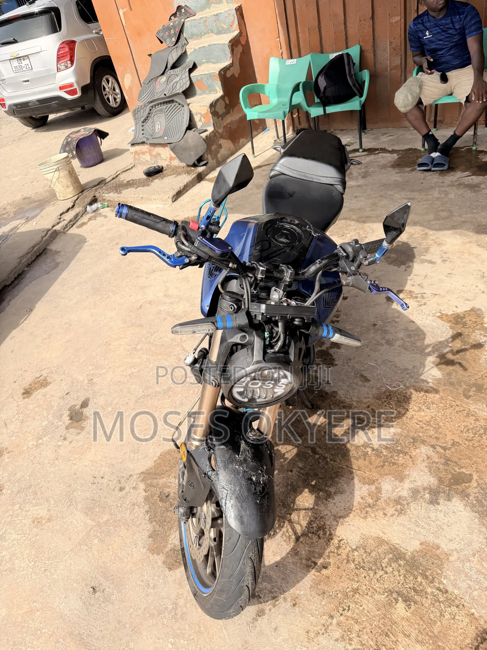 Honda CB 2026 Blue