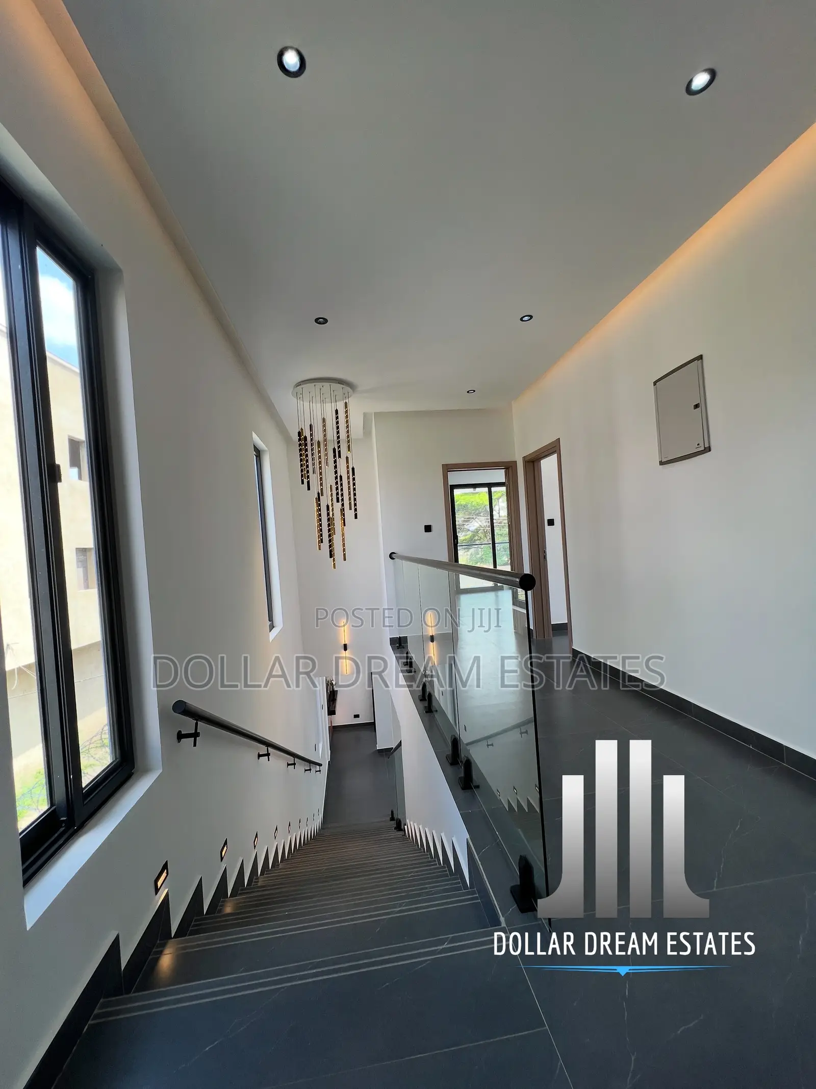 5bdrm House in Oyarifa for sale